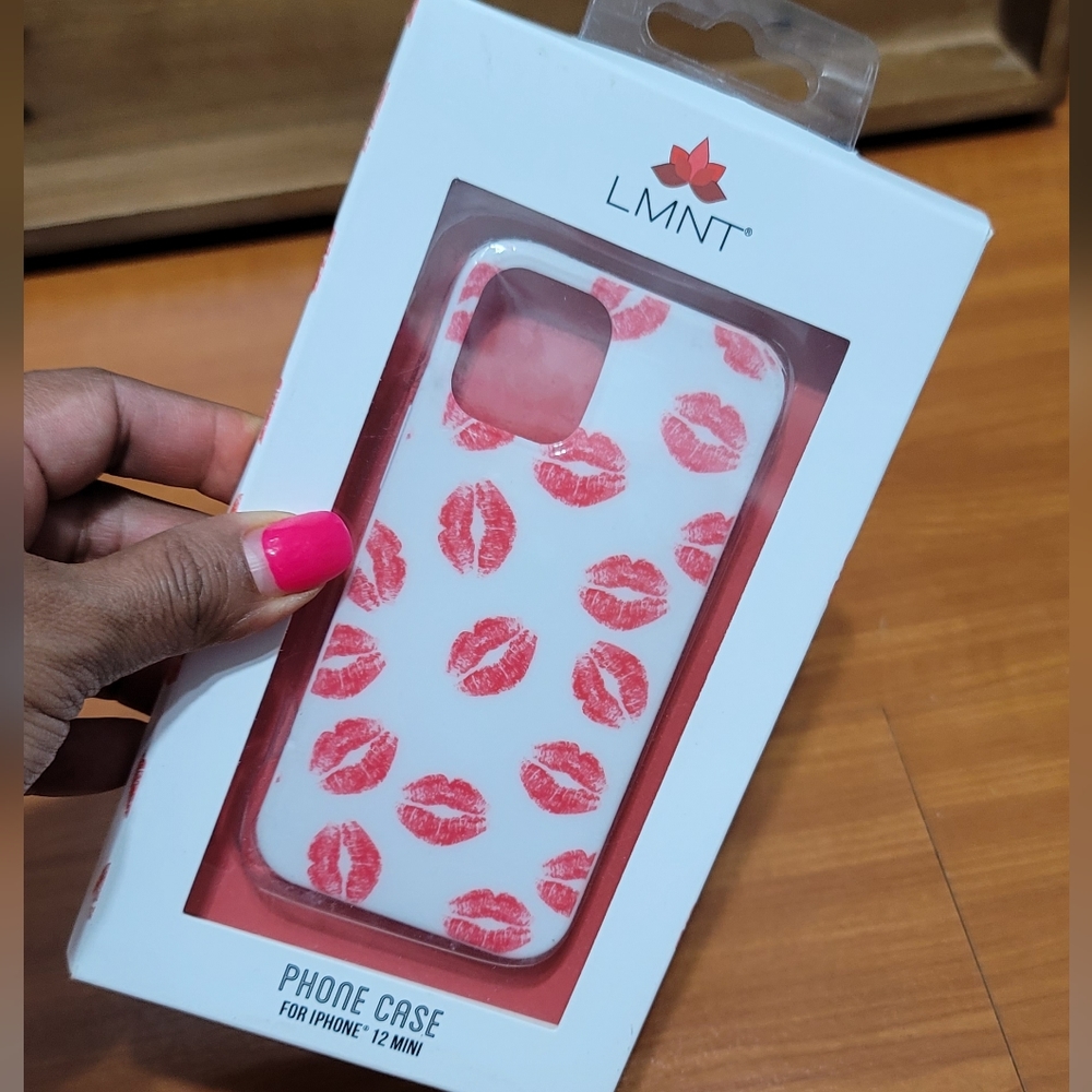 LMNT IPhone 12 Mini Kiss Pattern Phone Case